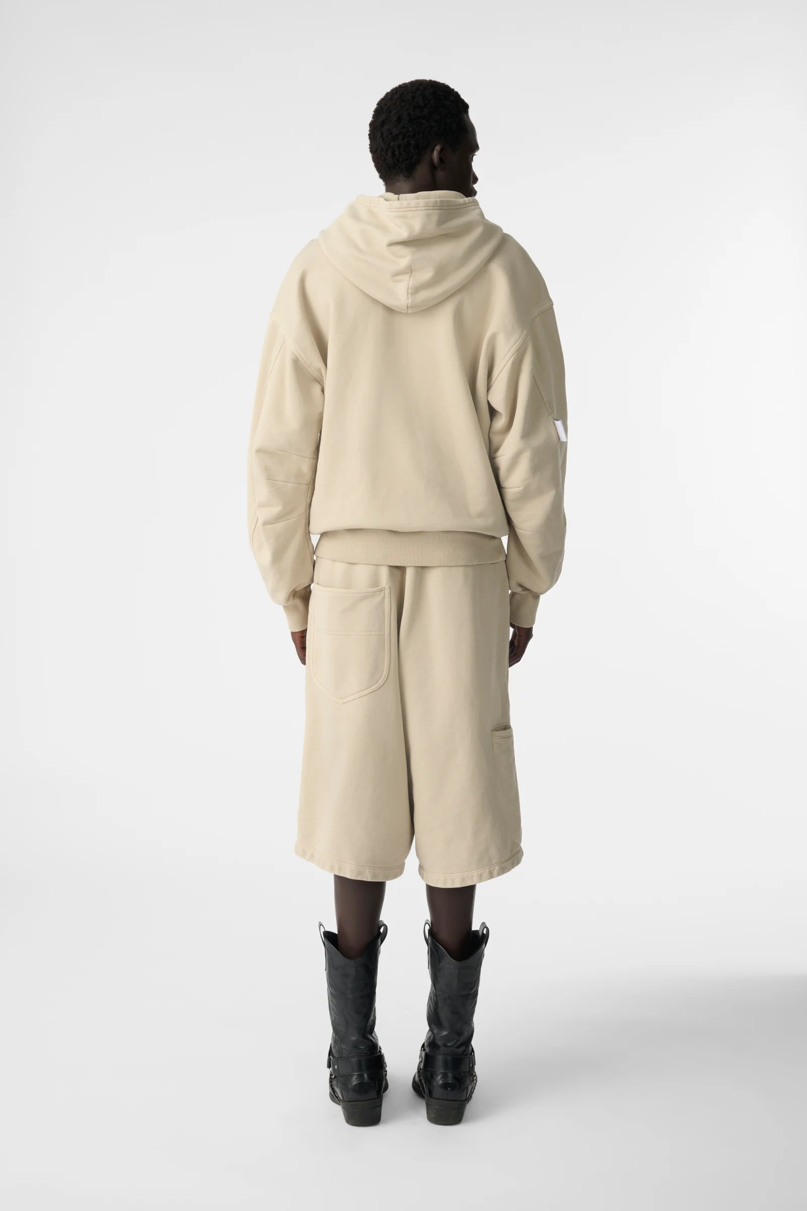 Tavershort - Image 3